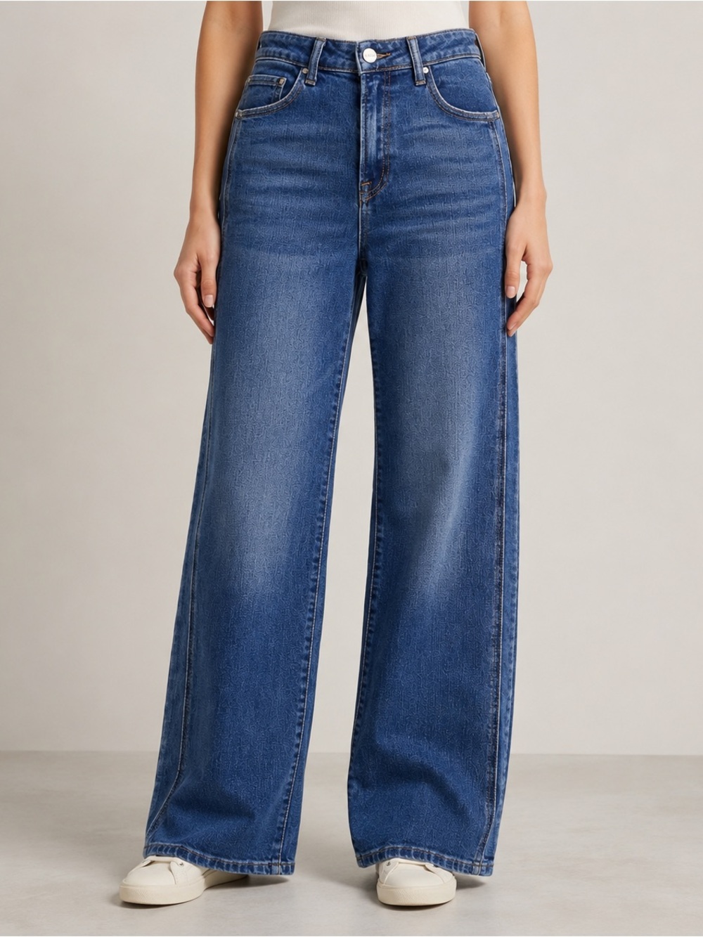 Risen Jeans Women’s 11/Waist 30 Wide Leg Denim Medium Wash High Rise 31” Inseam